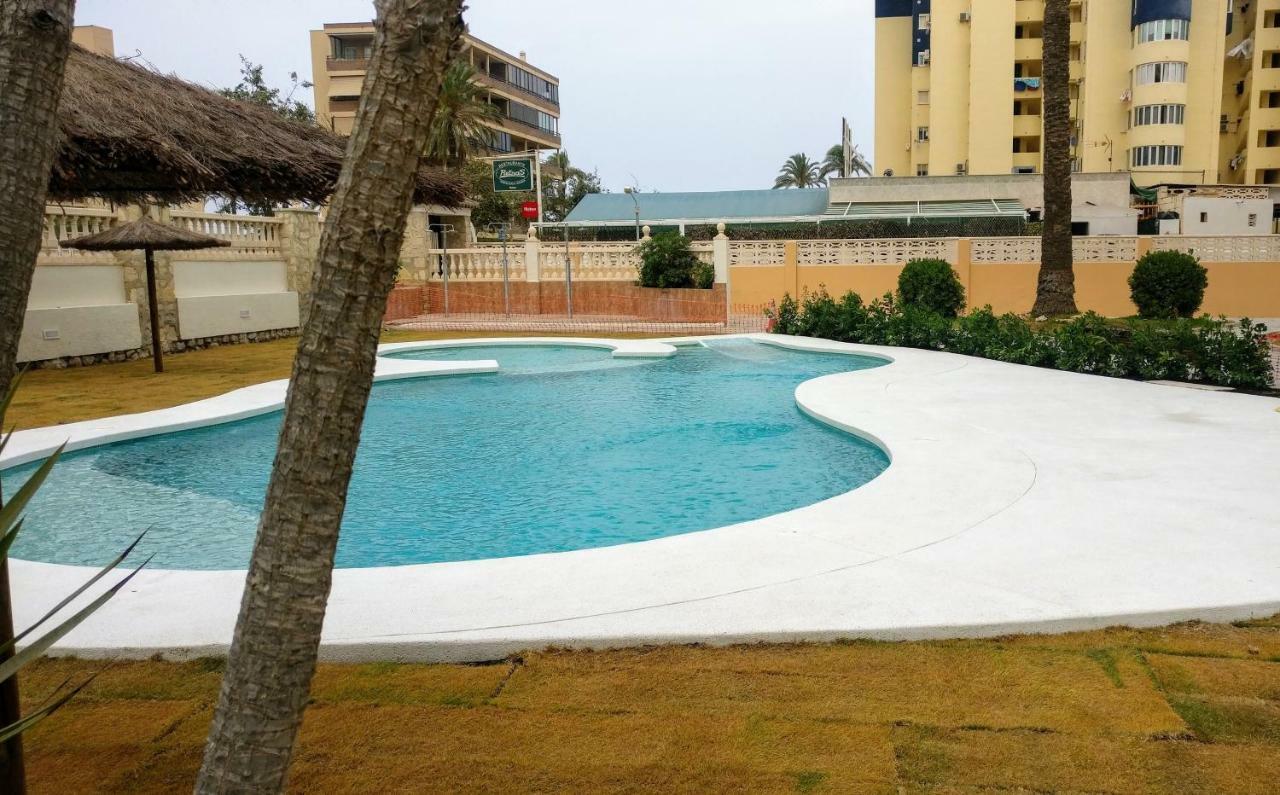 Tortuga Flat Apartment อาลิกันเต ภายนอก รูปภาพ